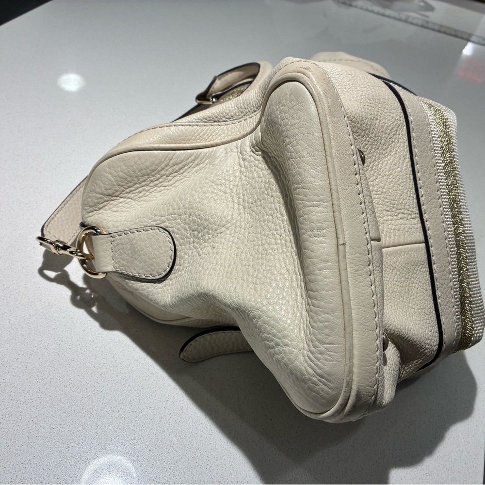 Gucci  Cream and Gold Women's Handbag - Picture 11 of 12